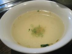 牛骨スープ