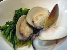 蛤と小松菜