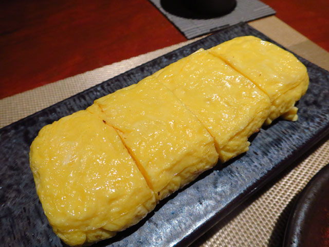 肉 阿久 (にく あきゅう) しぐれ煮入り出汁巻き卵