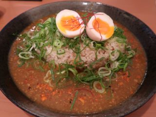 山猫家 煮卵の和風キーマカレー