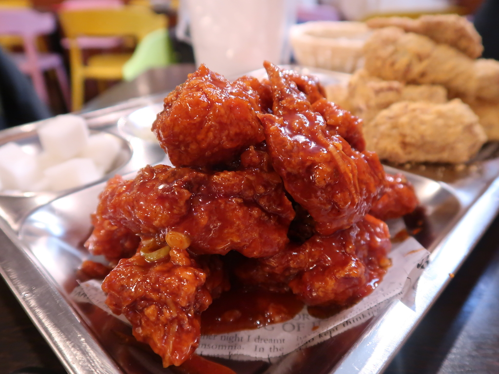 道頓堀 Nene Chicken ネネチキン 大阪道頓堀店 韓国で大人気の骨付きフライドチキンはウルトラメチャ旨い プーさんの満腹日記 大阪 高槻 茨木 吹田 豊中 箕面 のランチ ディナー情報更新中