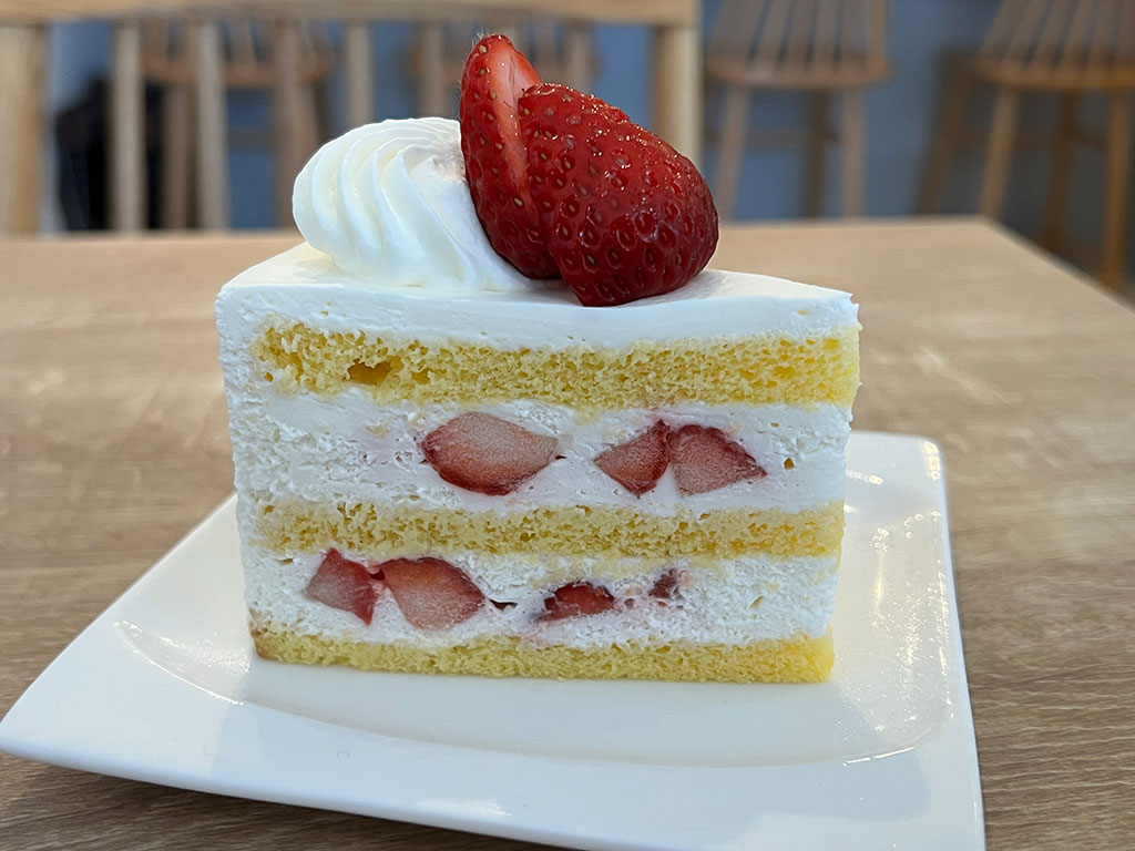 ショートケーキ 高槻市『Magasin de eclat (マガザン ド エクラ)』今まで食べた苺の