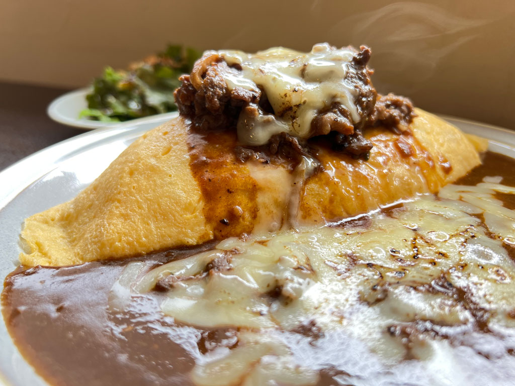 高槻市 オムココワ ビーフカレーと炙りチーズのオムライスもウルトラメチャ旨い プーさんの満腹日記 大阪 高槻 茨木 吹田 豊中 箕面 のランチ ディナー情報更新中