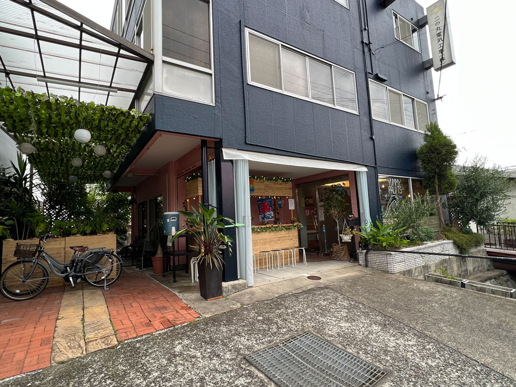 茨木市『ヤミーフルーツ(Yummy Fruits)』ココナッツミルクパイナップルのかき氷は超ウルトラメチャ旨い！！！ プーさんの満腹日記